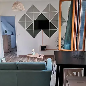 Hestia Conciergerie, Cosy , Ablon-sur-Seine France