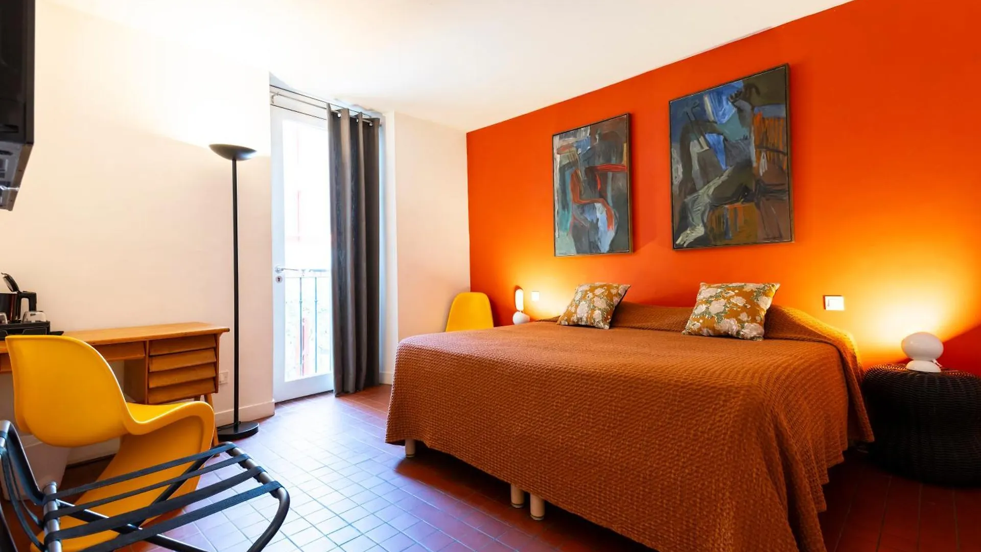 Hotel Burrhus Vaison-la-Romaine France